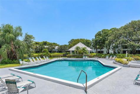 6157 Old Court Road Boca Raton FL 33433