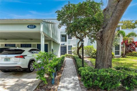 6157 Old Court Road Boca Raton FL 33433