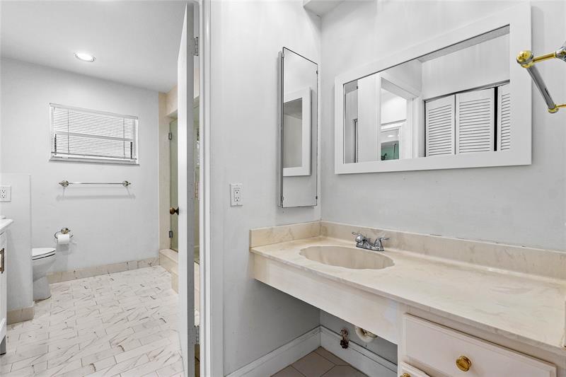 6157 Old Court Road Boca Raton FL 33433