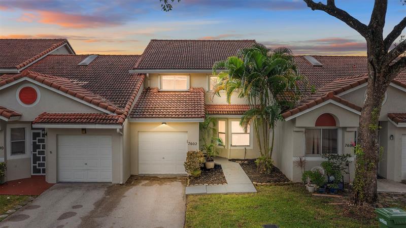 7602 Pinewalk Drive Margate FL 33063
