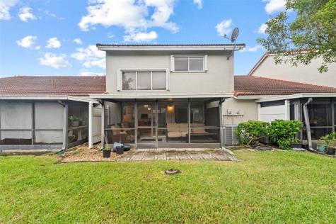 7602 Pinewalk Drive Margate FL 33063