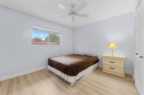 7602 Pinewalk Drive Margate FL 33063