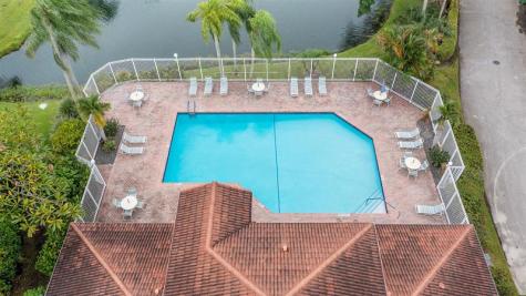 7602 Pinewalk Drive Margate FL 33063