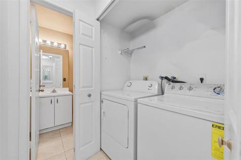 7602 Pinewalk Drive Margate FL 33063