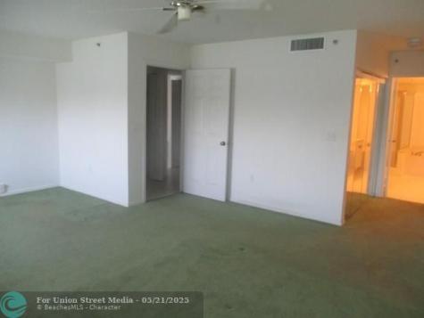 5810 Crystal Shores Drive Boynton Beach FL 33437