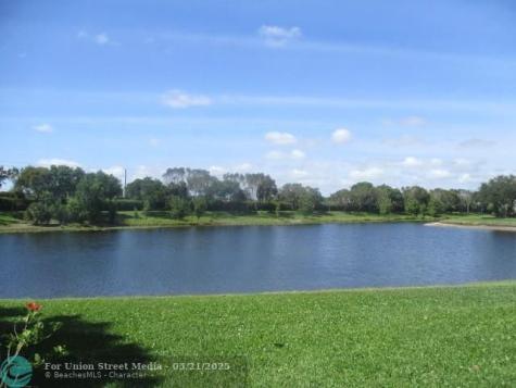 5810 Crystal Shores Drive Boynton Beach FL 33437