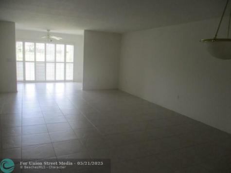 5810 Crystal Shores Drive Boynton Beach FL 33437