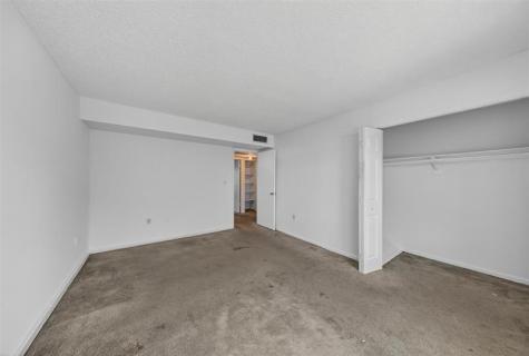 809 W Oakland Park Boulevard Oakland Park FL 33311