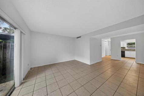 809 W Oakland Park Boulevard Oakland Park FL 33311