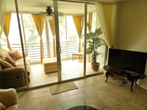 9531 Seagrape Drive Davie FL 33324