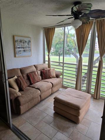 9531 Seagrape Drive Davie FL 33324