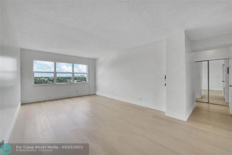 2555 NE 11th Street Fort Lauderdale FL 33304