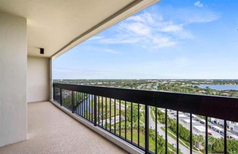 2400 Presidential Way West Palm Beach FL 33401