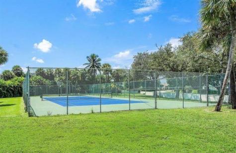 2400 Presidential Way West Palm Beach FL 33401