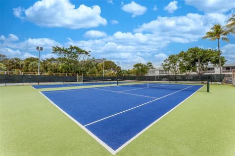 6229 Bay Club Drive Fort Lauderdale FL 33308