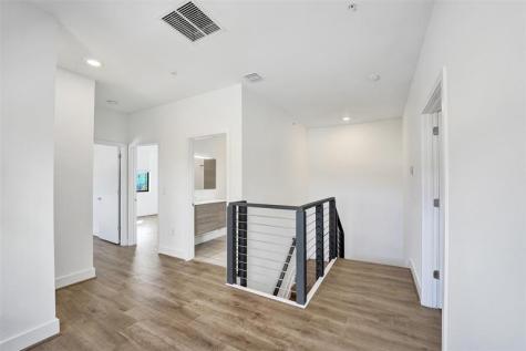 4369 NW 9th Street Plantation FL 33317
