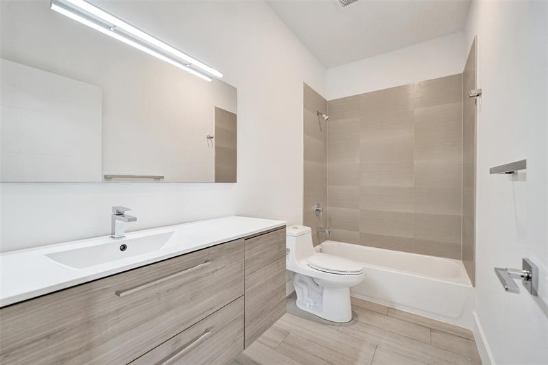 4369 NW 9th Street Plantation FL 33317