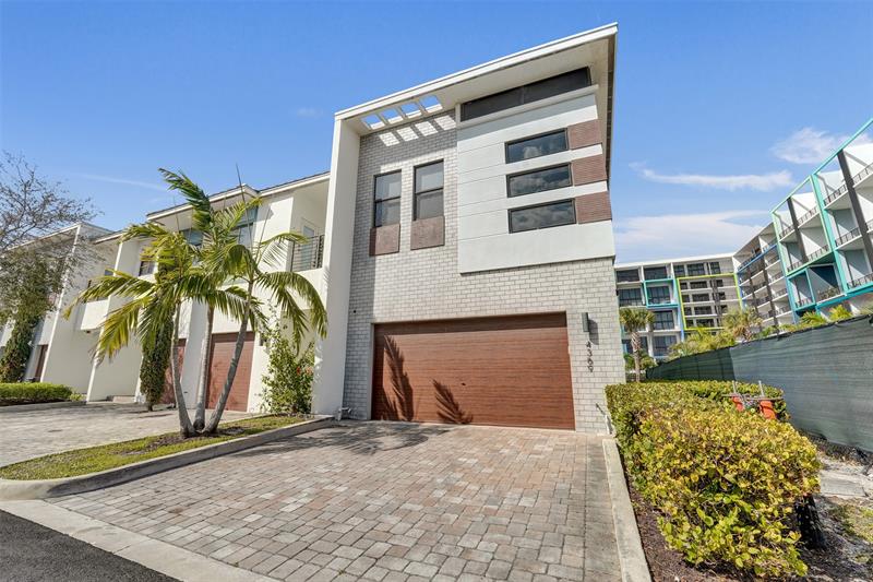 4369 NW 9th Street Plantation FL 33317