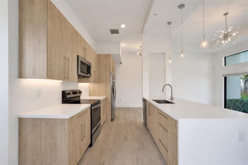 4369 NW 9th Street Plantation FL 33317