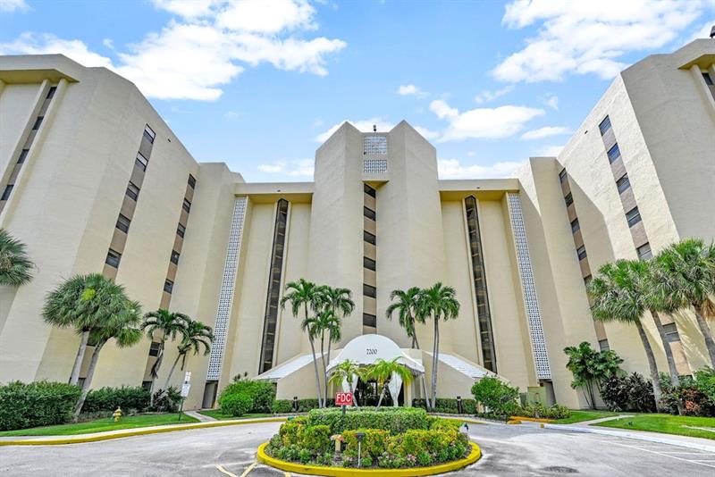 7200 Radice Court Lauderhill FL 33319