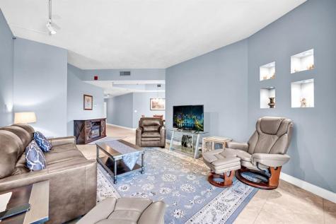 7200 Radice Court Lauderhill FL 33319