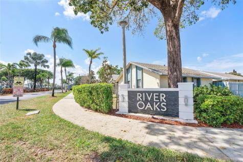 9149 SW 21st Court Boca Raton FL 33428