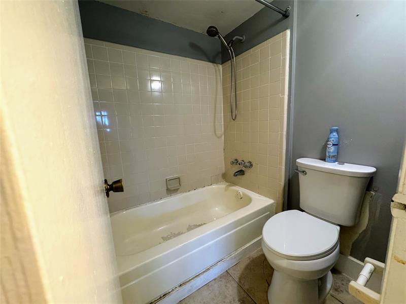 4361 W Mcnab Road Pompano Beach FL 33069