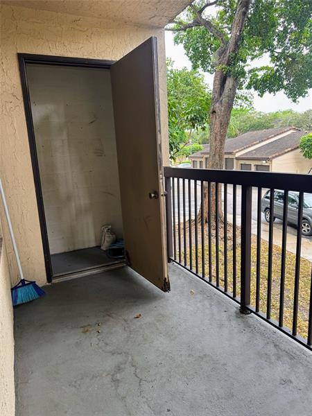 4361 W Mcnab Road Pompano Beach FL 33069