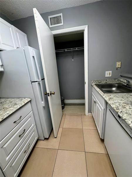 4361 W Mcnab Road Pompano Beach FL 33069