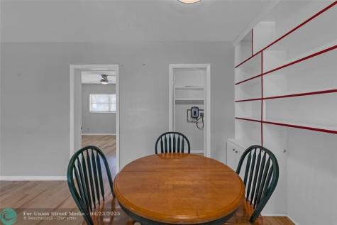 11 SW 4th Avenue Boca Raton FL 33432