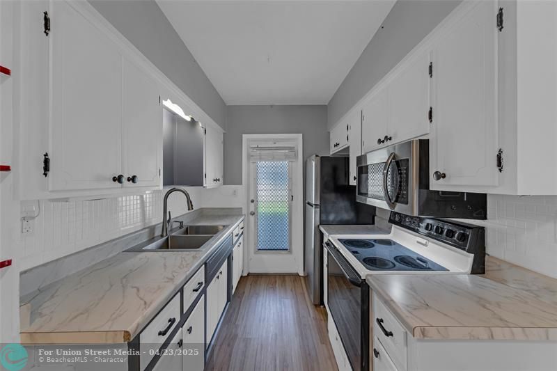 11 SW 4th Avenue Boca Raton FL 33432