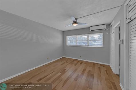 11 SW 4th Avenue Boca Raton FL 33432