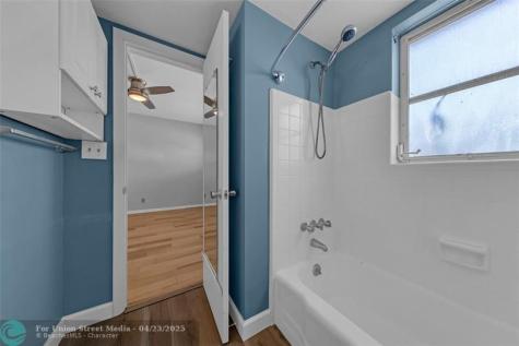 11 SW 4th Avenue Boca Raton FL 33432