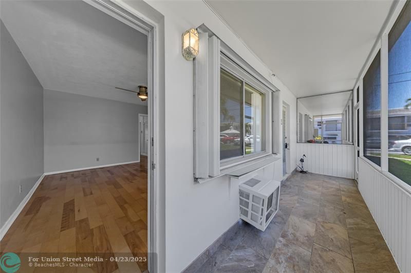 11 SW 4th Avenue Boca Raton FL 33432