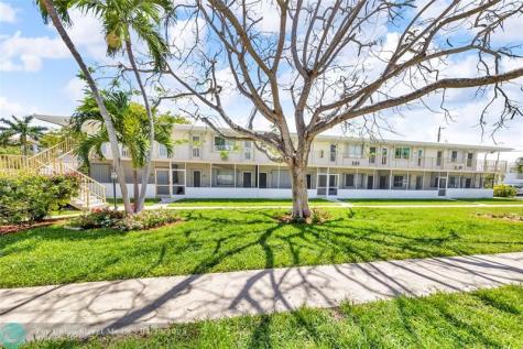 11 SW 4th Avenue Boca Raton FL 33432