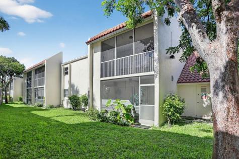 1428 SE 4th Avenue Deerfield Beach FL 33441