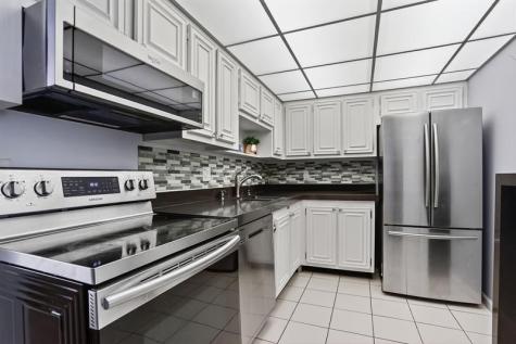 1428 SE 4th Avenue Deerfield Beach FL 33441