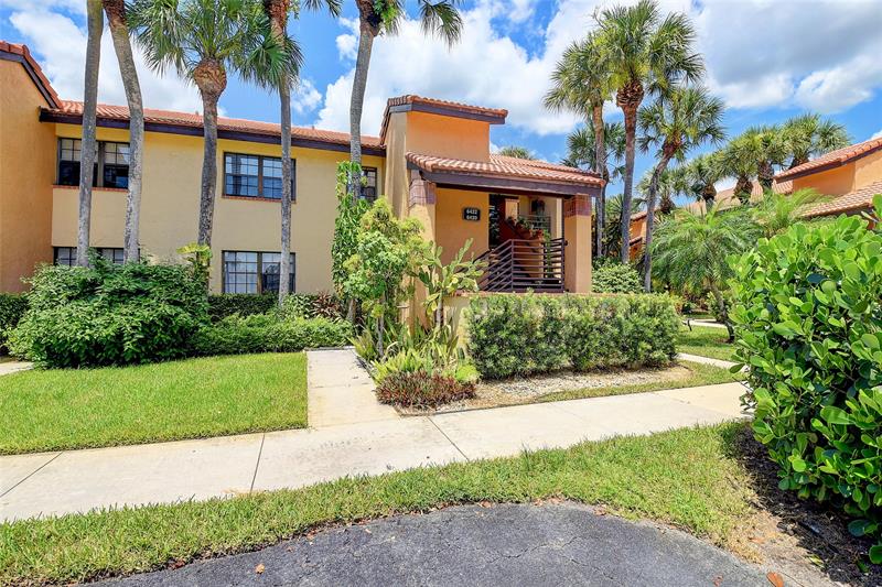 6422 Aspen Glen Circle Boynton Beach FL 33437