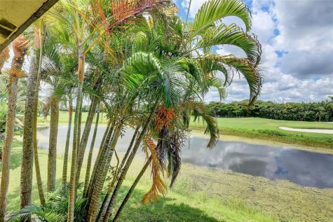 6422 Aspen Glen Circle Boynton Beach FL 33437