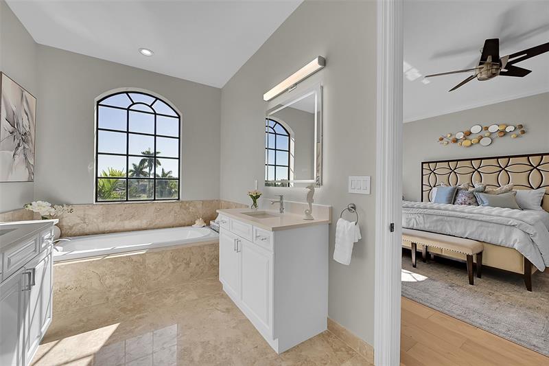 2254 SE 7th Street Pompano Beach FL 33062