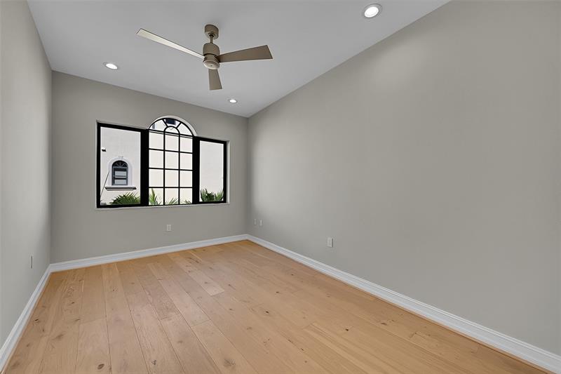 2254 SE 7th Street Pompano Beach FL 33062