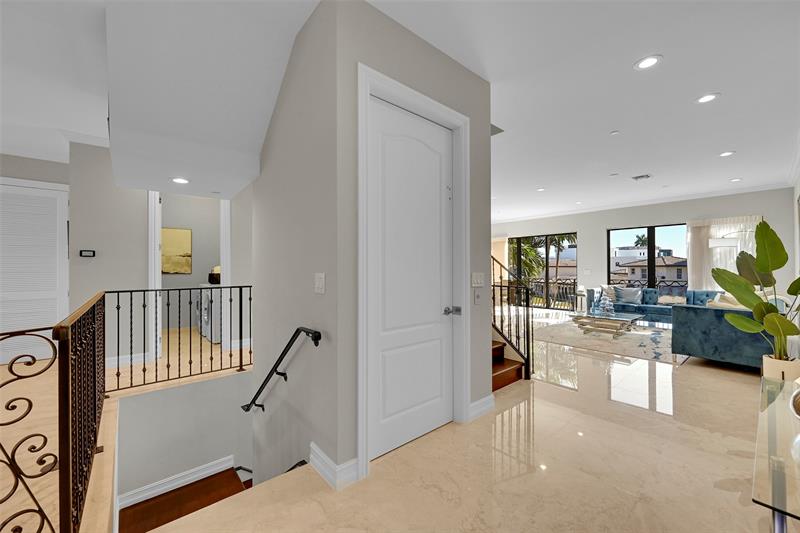 2254 SE 7th Street Pompano Beach FL 33062