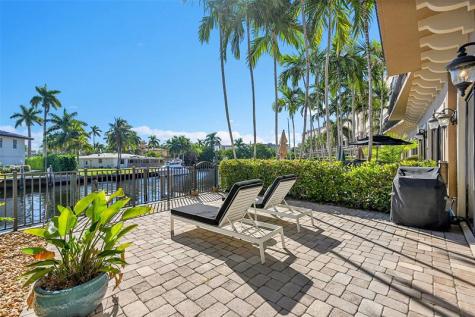 2254 SE 7th Street Pompano Beach FL 33062