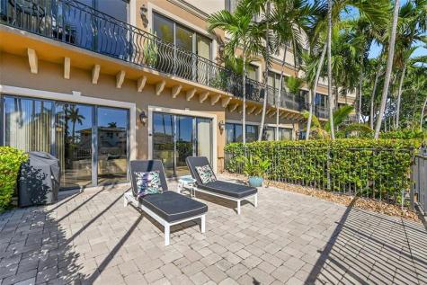 2254 SE 7th Street Pompano Beach FL 33062