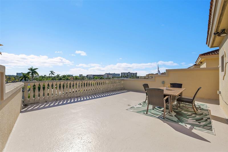 2254 SE 7th Street Pompano Beach FL 33062