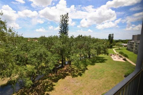 3575 Broken Woods Drive Coral Springs FL 33065