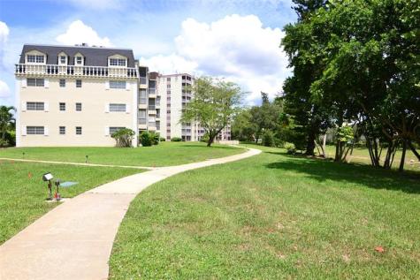 3575 Broken Woods Drive Coral Springs FL 33065