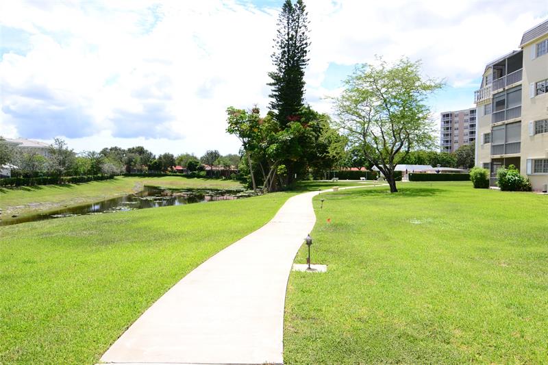 3575 Broken Woods Drive Coral Springs FL 33065