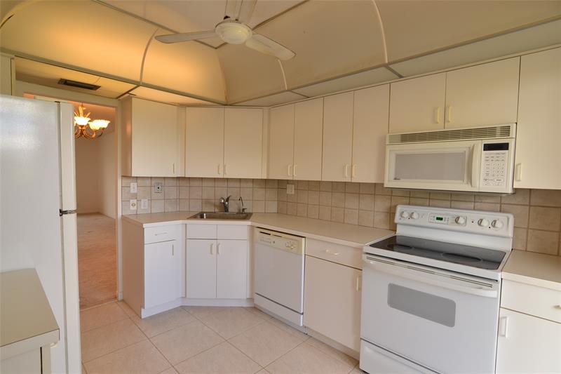 3575 Broken Woods Drive Coral Springs FL 33065