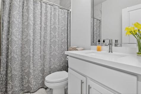 4458 E Aqua Bella Lane Fort Lauderdale FL 33312